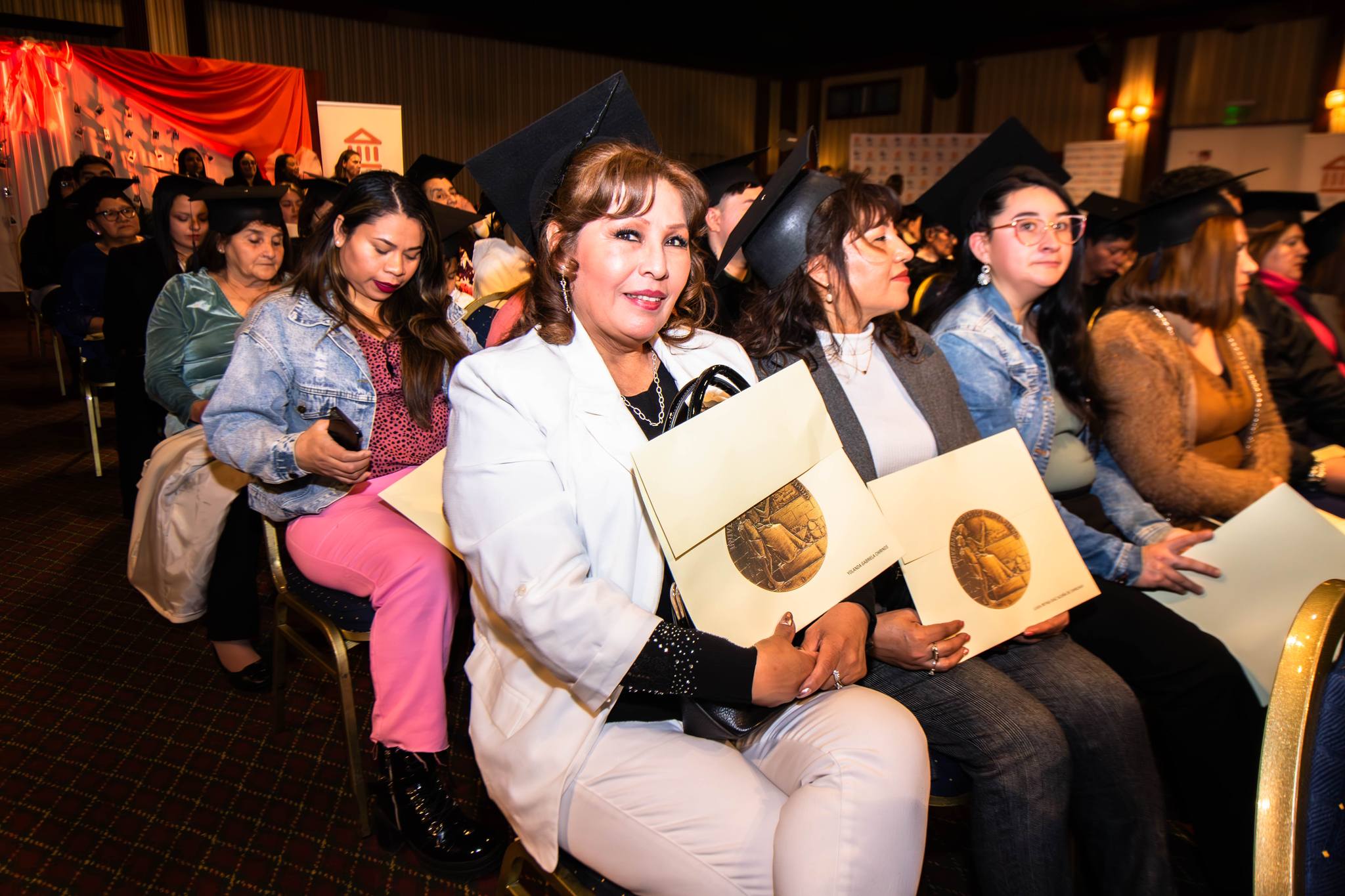 Cremonia de certificación de 90 trabajadores de Hogar de Cristo